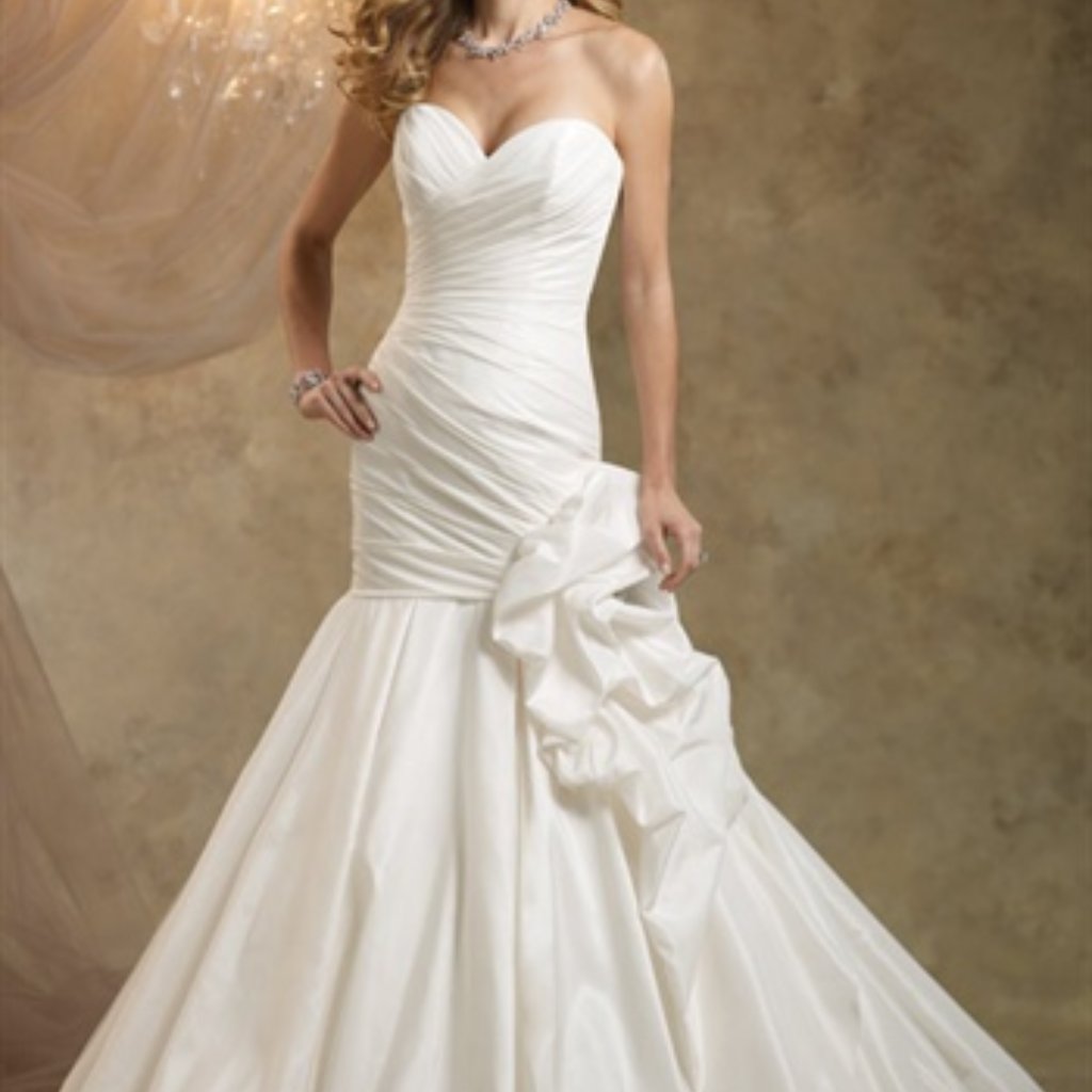 Kathy Ireland K11316 Ivory Size 4